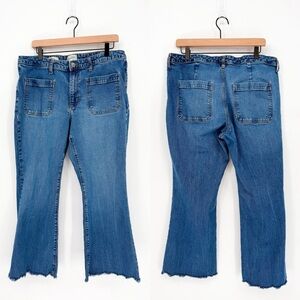 Universal Thread High Rise Flare Cut Off Jeans Size 16